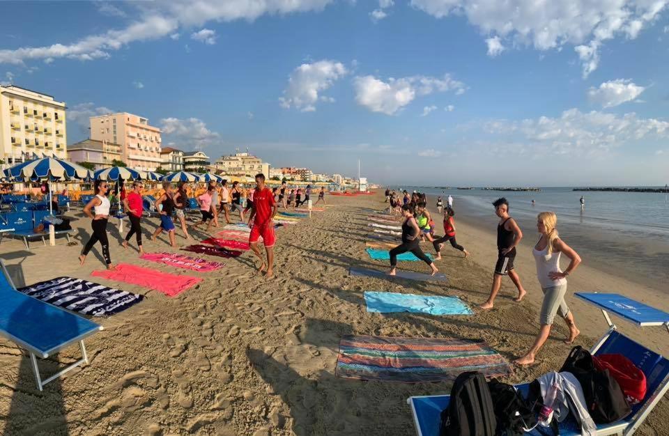 Hotel Nordic Bellaria – Igea Marina Kültér fotó